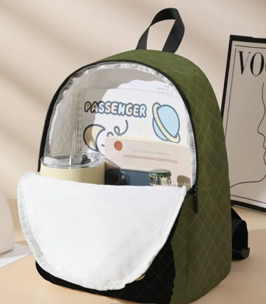 Bolso-gato-negro-interior-costa-rica